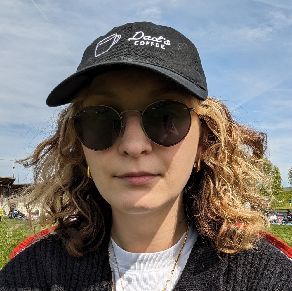 Meet your Posher, Molly